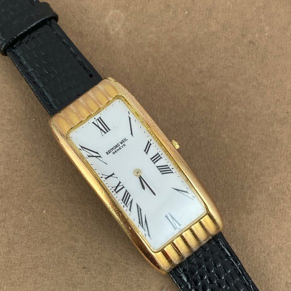 Vintage Raymond Weil Geneve Swiss Quartz Curvex Watch - Picture 7 of 13